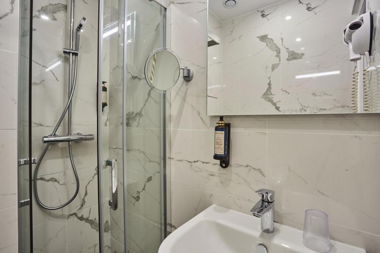 Hotel Lux Picpus Paris Eksteriør billede