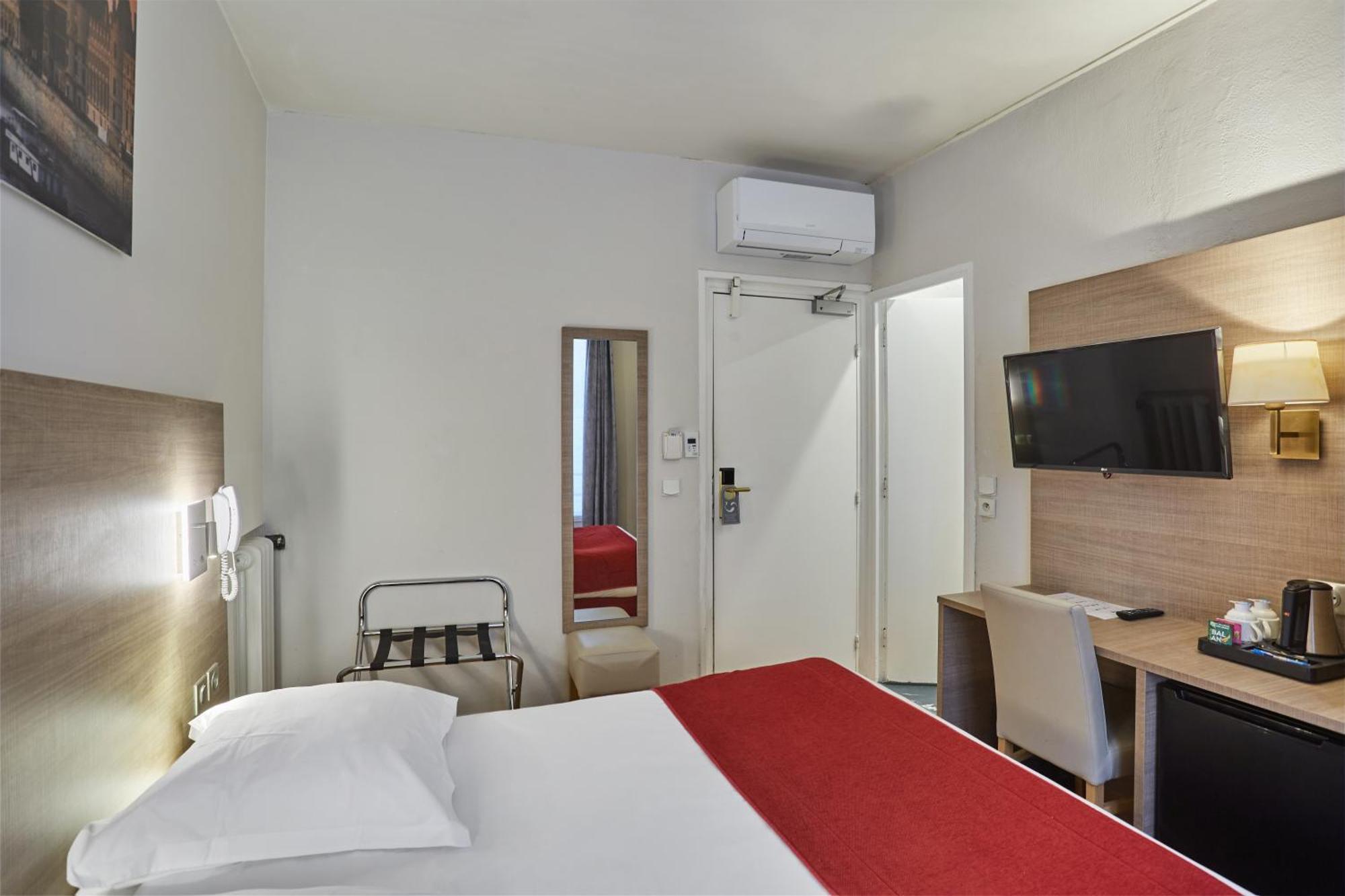 Hotel Lux Picpus Paris Eksteriør billede
